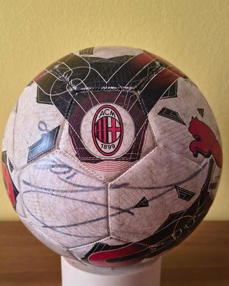 PALLONE MILAN AUTOGRAFATO