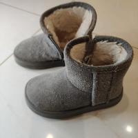 Scarpe bambini invernali in pelle vera marca ZARA.
