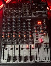 Mixer Behringer XENYX X1204 USB