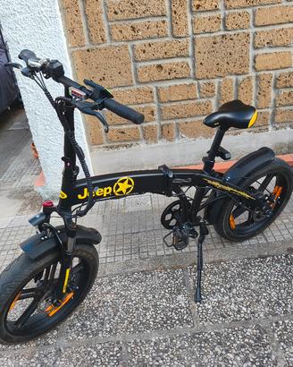 Bici elettrica jeep 