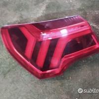 Stop fanale faro posteriore led audi q3 s.line