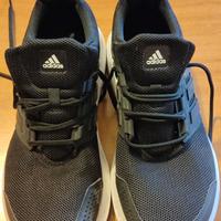  scarpe Adidas da uomo n 45 indossate una sola vol