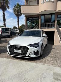 Audi A3 SPB 30 TDI S tronic Business Advanced