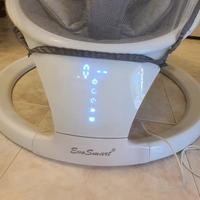 Altalena neonato elettrico