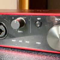 Scheda Audio FocusRite 4i4