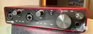 Scheda Audio FocusRite 4i4