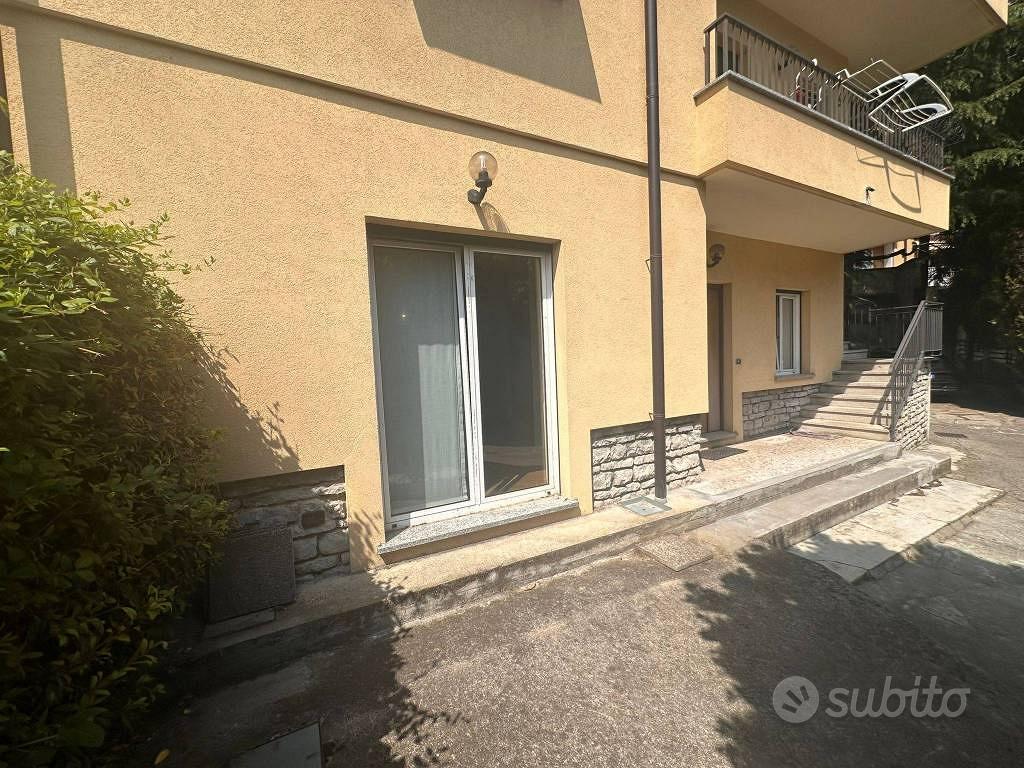 Appartamento di 100 m² con 3 locali e box auto a G - Vista 6