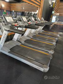 attrezzi per palestra