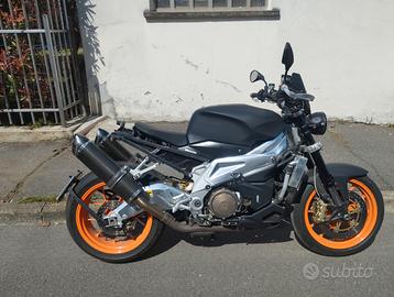 Aprilia Tuono 1000 - 2012