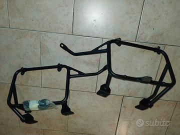 Telai givi monokey borse laterali africa twin 1100