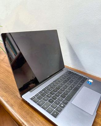 Huawei MateBook 14 (2021) - Intel i5 11ª Gen / 16G