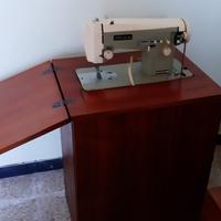 Macchina da cucire vintage