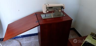 Macchina da cucire vintage