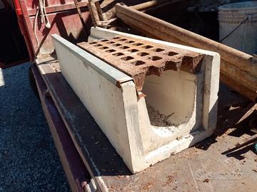 Canaletto di scolo in cls e griglia in ghisa