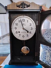 Orologio pendolo stile vintage