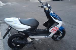 Yamaha aerox 50