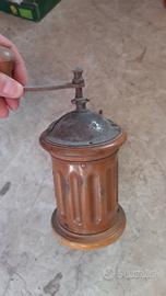 macinino  vintage macina a mano antico pepe caffe