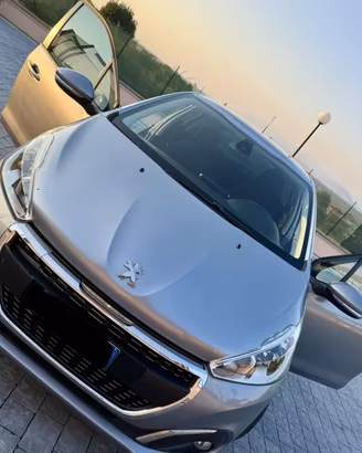 Peugeot 208 1.2 PureTech 5p