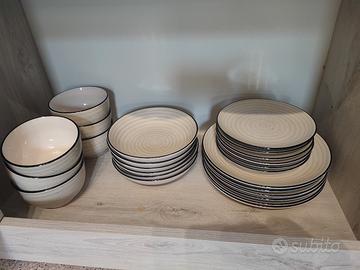 Servizio da Tavola 24pz Piatti Ceramica Porcellana