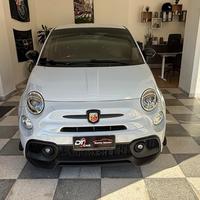 Abarth 500 1.4 Turbo T-Jet 140 CV