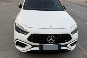 Mercedes AMG GLA35