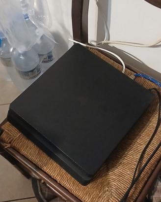 ps4 + 2 giochi