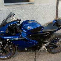 Yamaha yzf r-125 2025 full modificata + set gomme