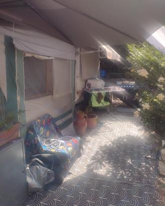 roulotte con pre ingresso 