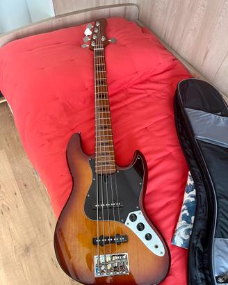 Basso Marcus Miller 5 String