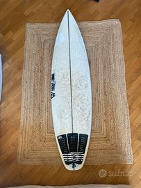 Tavola surf JS Monsta 6’1