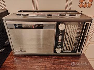 RADIO D'EPOCA GRUNDING SATELLIT 5000