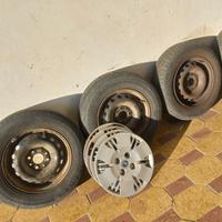 cerchioni con gomme per fiat panda