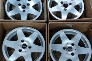 4 Cerchi da 15' in Lega - Smart - Fortwo
