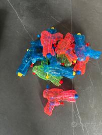 10 Pistola acqua giocattolo