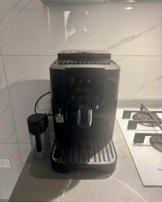Macchina da caffè De Longhi Magnifica Start