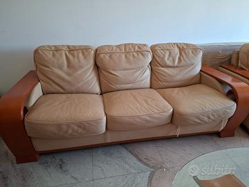 salotto completo (divani, parete attrezzata,tavoli