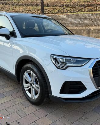 Audi Q3 35 TDI S tronic 2023