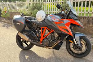 KTM SUPER DUKE GT 1290