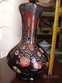 Vaso nero e argento