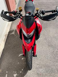 Hypermotard 950