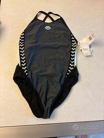Costume