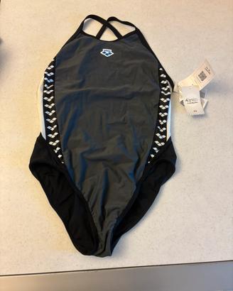 Costume