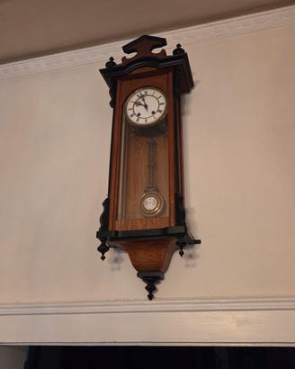 Orologio+ orologio+ giradischi+ comodino