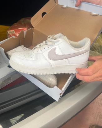 scarpe Nike.