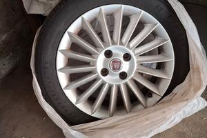 cerchi in lega originali FIAT 4 fori 16"