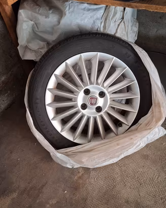 cerchi in lega originali FIAT 4 fori 16"