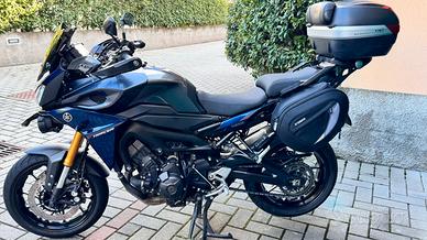 Tracer 900 abs