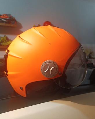 Casco scooter bhr