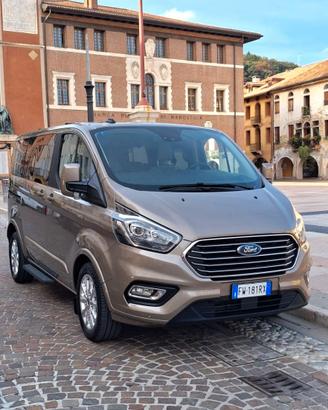 Ford tourneo custom  titanium full optional