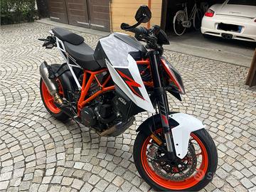 Ktm 1290 superduke R